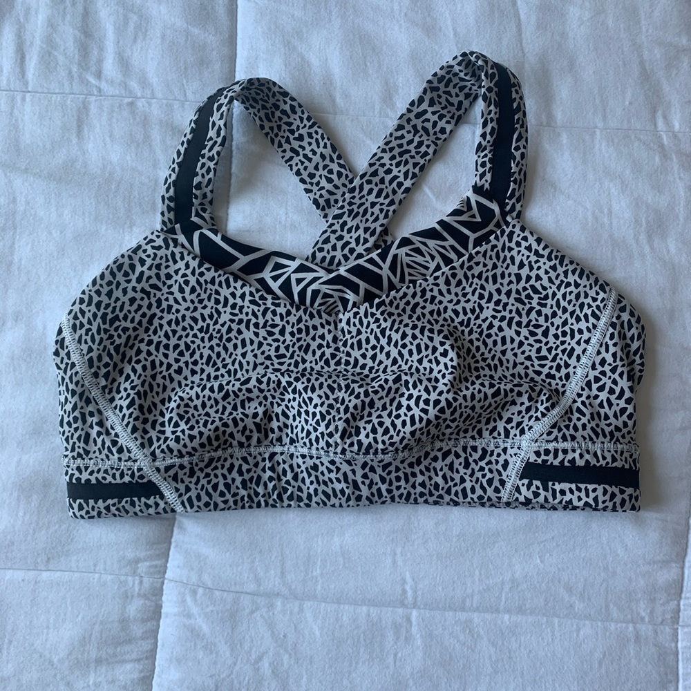 Lulu lemon sports bra!